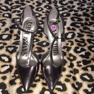 Sam and Libby t strap heels 7.5